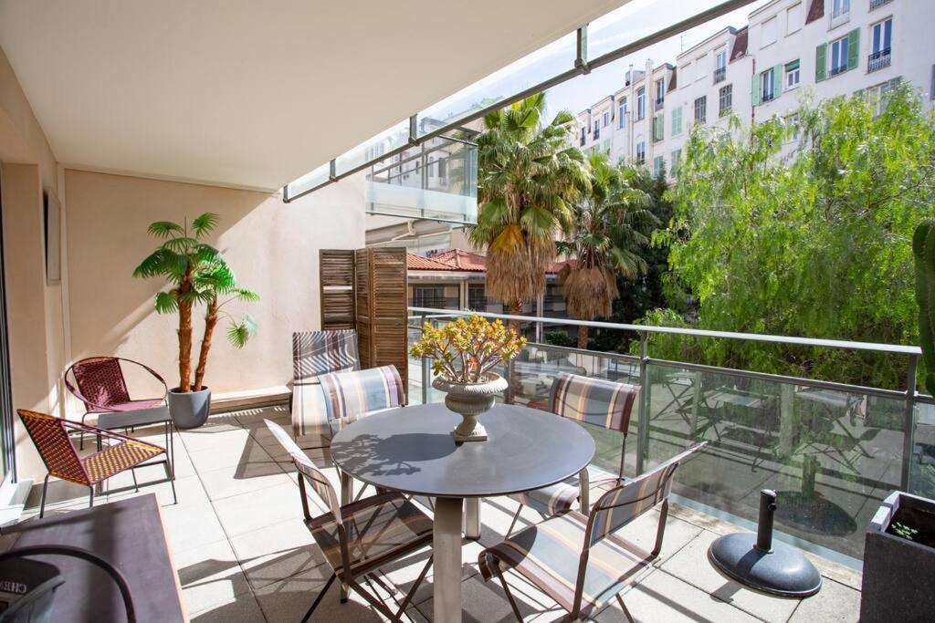 L18 Parking Terrace Ac 10mins Walk To Beaches Appartement *
